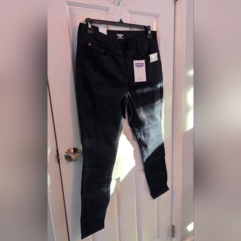 Levi's Women's Dark Skinny Jeans